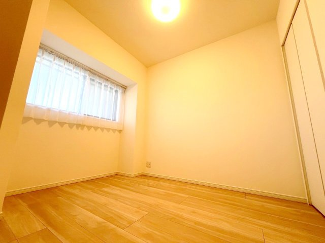 カザベーラ西武立川の洋室