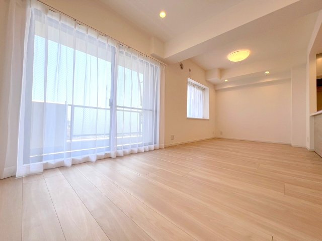 カザベーラ西武立川の居間・リビング