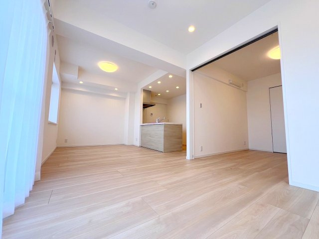 カザベーラ西武立川の居間・リビング