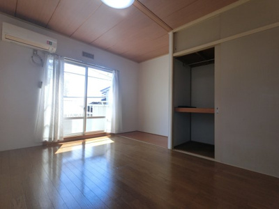 【洋室】 | メゾンブランシュ