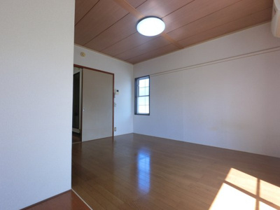 【洋室】 | メゾンブランシュ