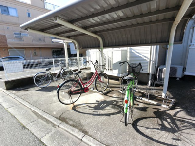 【その他共用部分】 | メゾンブランシュ | 自転車置場（屋根付）です
