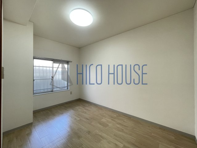 南台ハイツの寝室