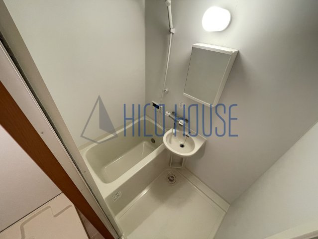 南台ハイツの浴室