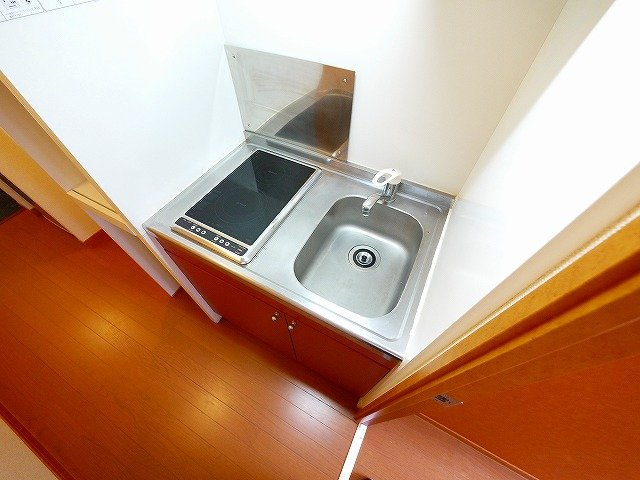 レオパレス富堂のキッチン|きれいなキッチンです