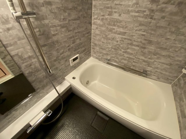 スペクトル尾張瀬戸の浴室|高級感のある浴室で1日の疲れを癒せます♪