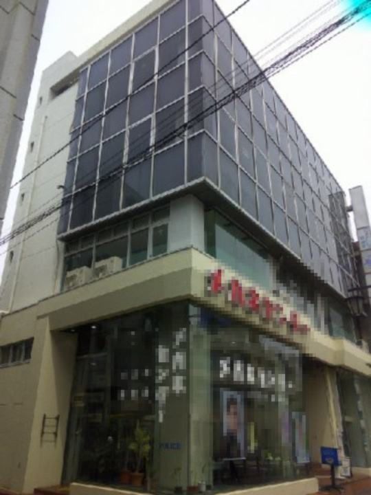 木更津市東中央１丁目のビル