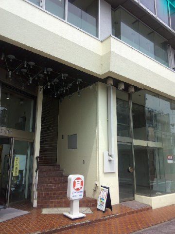 木更津市東中央１丁目のビル