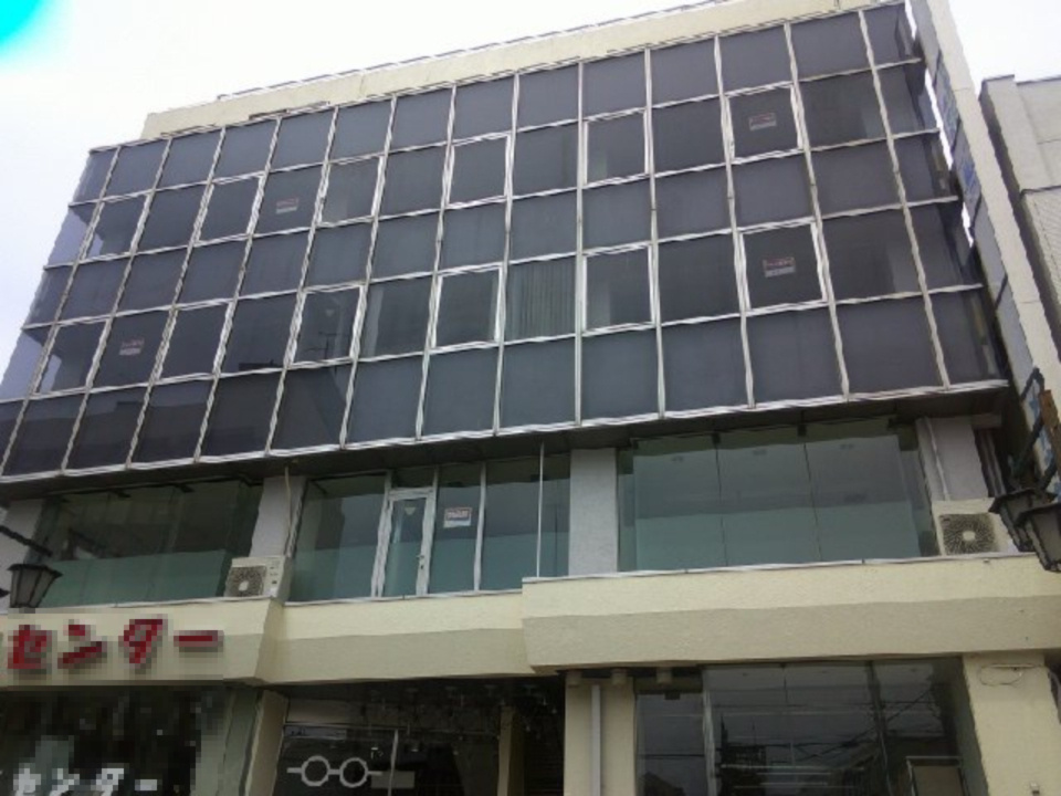 木更津市東中央１丁目のビル