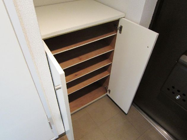 モンシャトー川口の玄関|別号室の参考写真です。