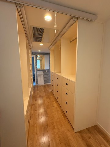 宝塚市宝梅１丁目　戸建の収納|収納豊富です