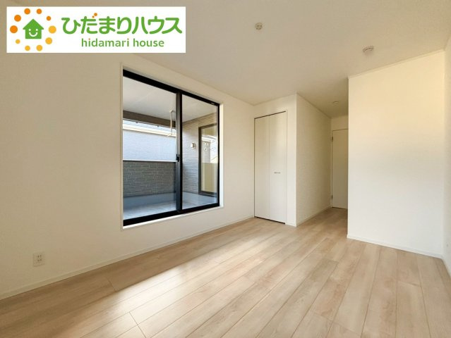 七光台第18　新築戸建　3号棟の洋室|バルコニーに面している居室なので、自然と光が差し込みます。						
