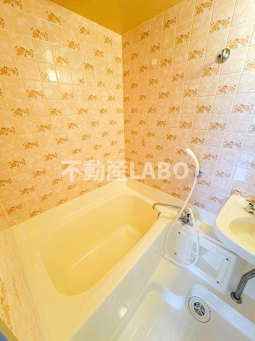 青風ハイツの浴室