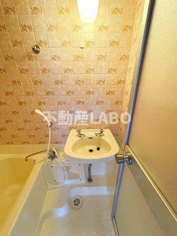 青風ハイツの洗面所