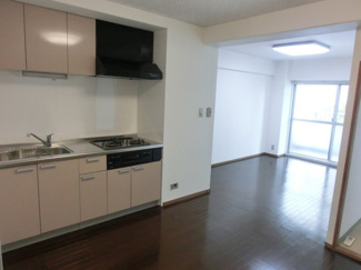 【居間・リビング】 | 武蔵境スカイハイツ | ゆったり過ごせるリビングです