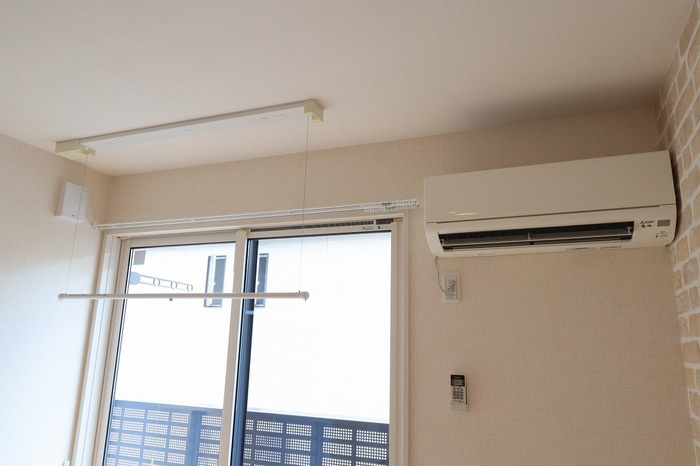 Lupo(ﾙﾎﾟ)の設備|室内物干し・エアコン