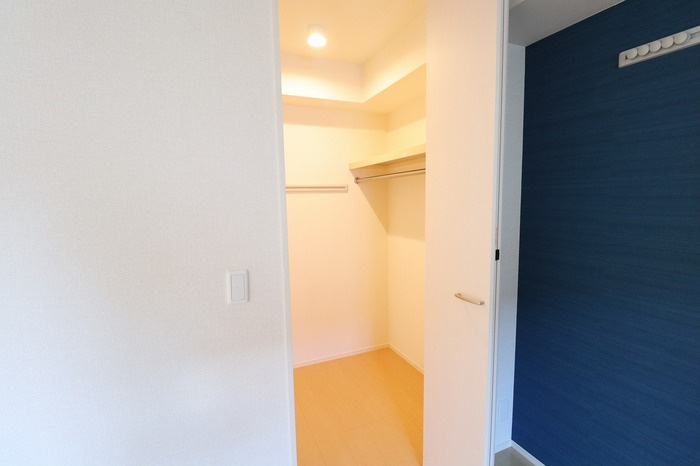 Lupo(ﾙﾎﾟ)の収納|ウォークインクローゼット