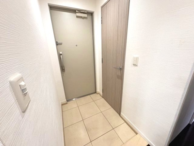 【玄関】 | 小倉D.C.TOWER