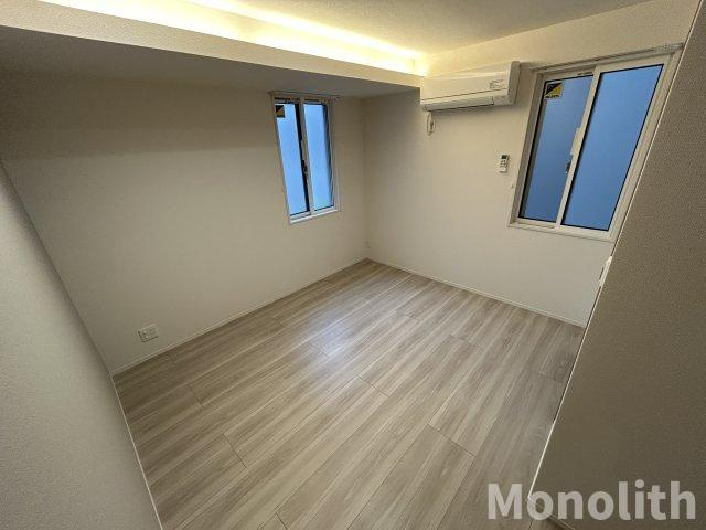 パサログランデ上野芝 の洋室