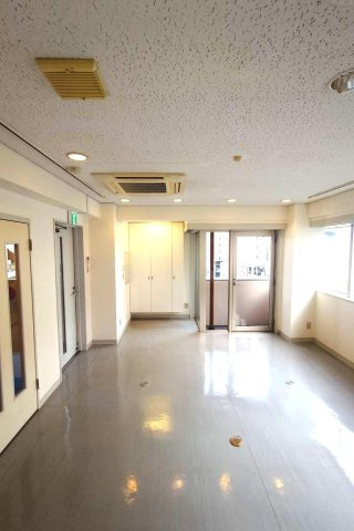 南青山MCビルの内装