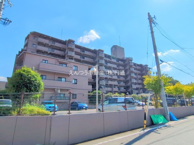 サンハウス小幡緑地東の外観