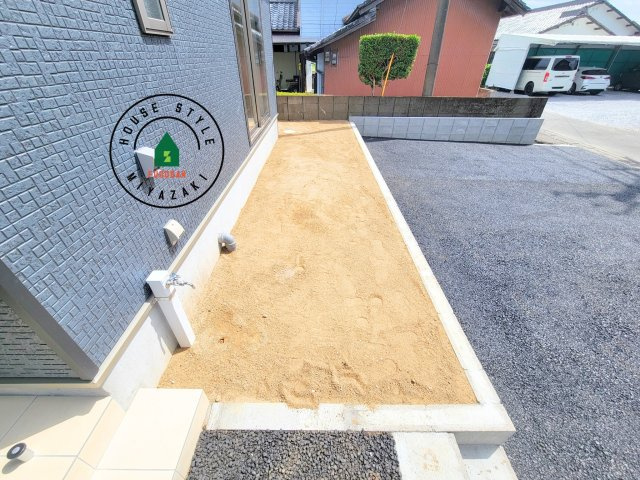 宮崎市熊野第4-2棟（2号棟）の庭|お庭で自由な時間を過ごせます。