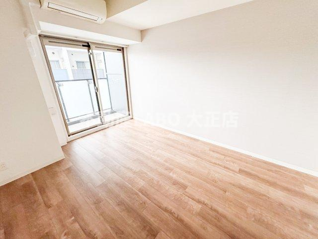 スペーシア日本橋東の洋室