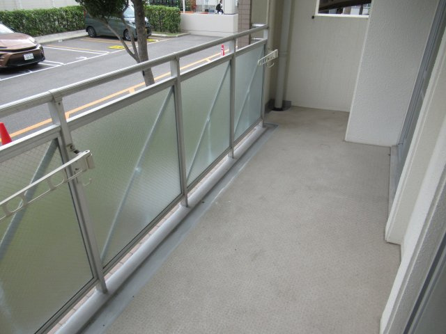 フレール兵庫浜崎通３ＬＤＫのバルコニー|広々としたバルコニーです