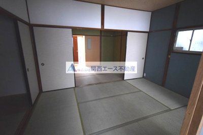 【寝室】 | 若江北町１丁目貸家