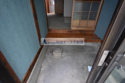 【玄関】 | 若江北町１丁目貸家