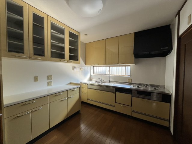 安堂寺町一丁目貸家のキッチン