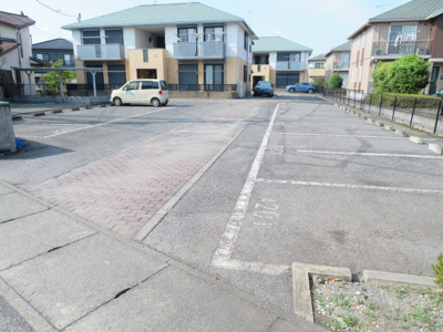 【駐車場】 | カーサフォンティーヌA棟