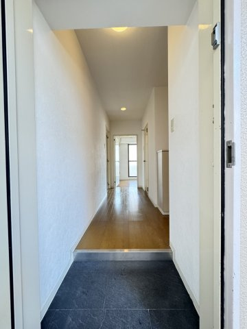 ヴェルドール六甲道の玄関