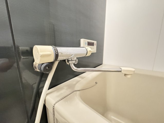 ヴェルドール六甲道の浴室