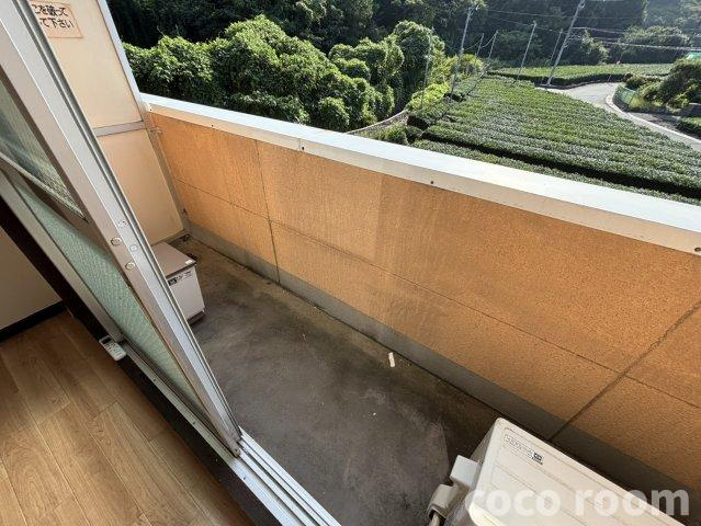 グリーンプラザ八木のバルコニー