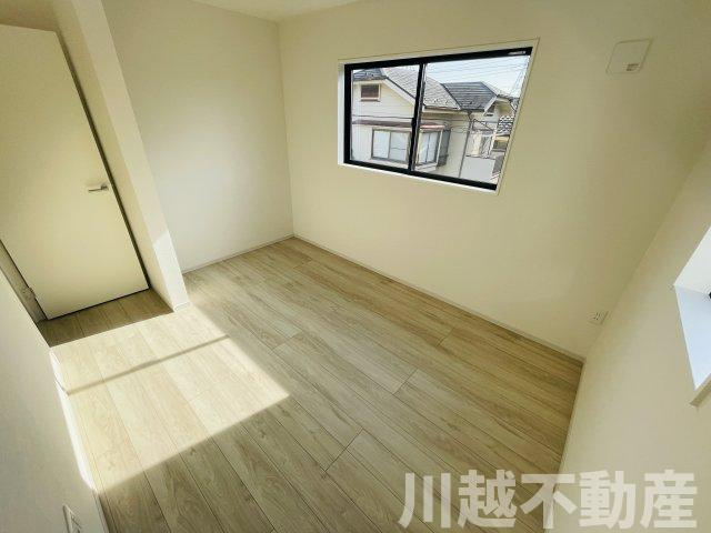 徒歩５分圏内にスーパーがあってお買い物便利の洋室|物件情報量豊富です