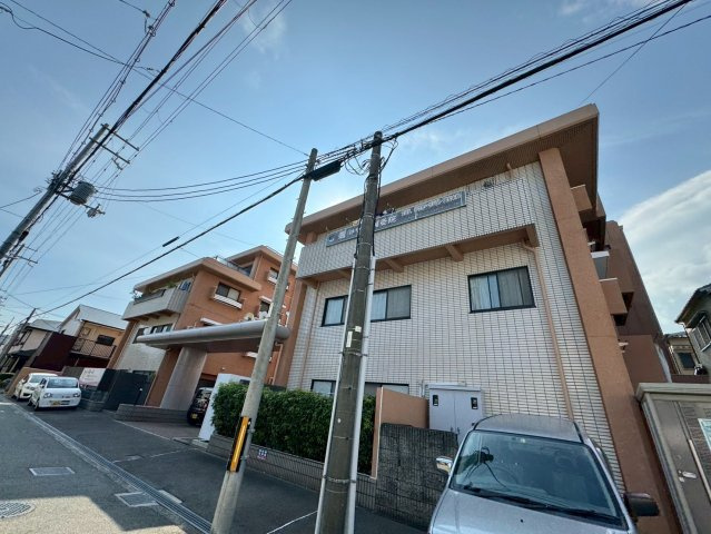 アゼリアコート