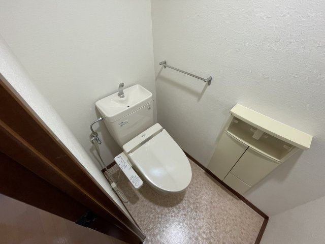 バーディーテラス仲町のトイレ|※別室参考写真です。