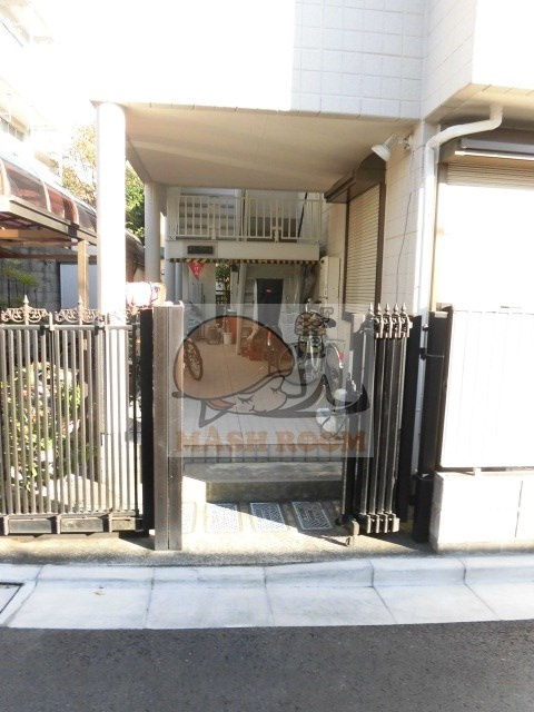 エバーグリーンのエントランス