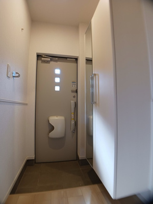 【玄関】 | ハイグレイス５番館