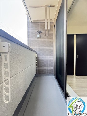 フロリバンダのバルコニー