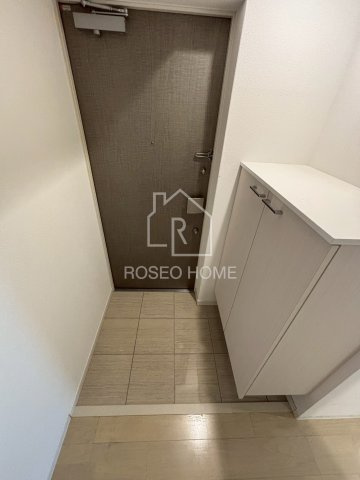 ファーストフィオーレ心斎橋イーストの玄関