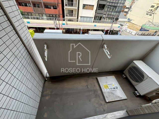 ファーストフィオーレ心斎橋イーストのバルコニー