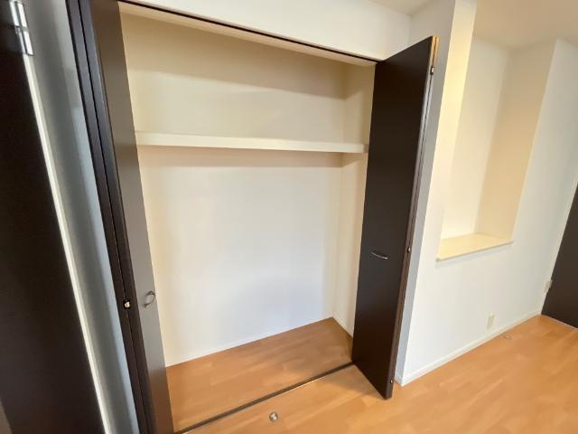 サン　ガーデン　Ａの収納|収納（リビング）