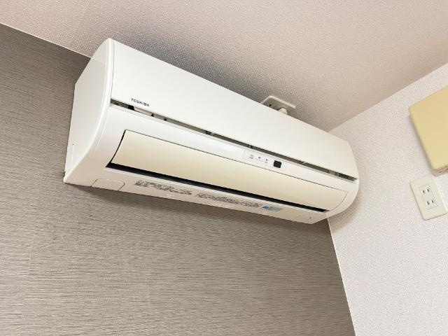 サン　ガーデン　Ａの設備|エアコン