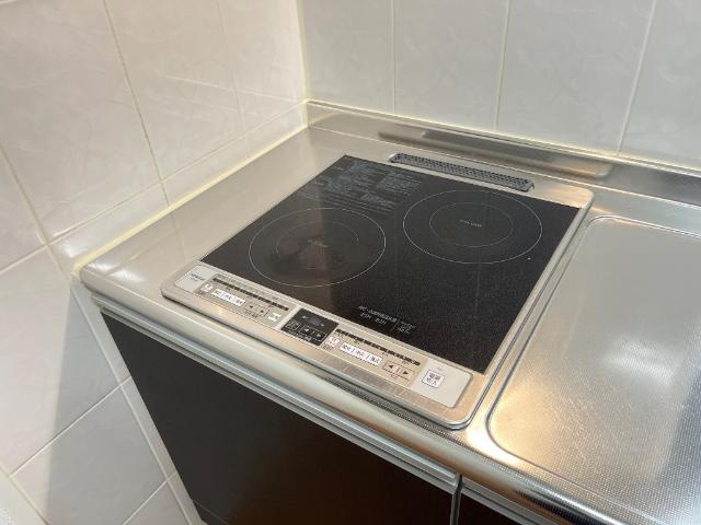 サン　ガーデン　Ａのキッチン|IHクッキングヒーター