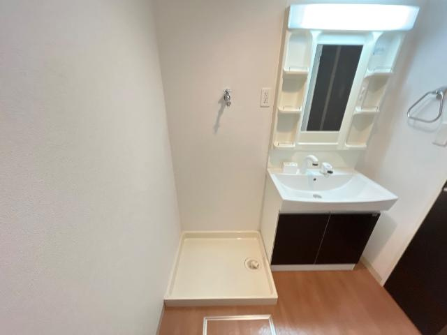 サン　ガーデン　Ａのその他|洗濯機置場