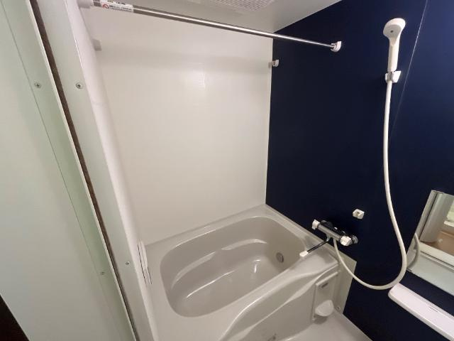 サン　ガーデン　Ａの浴室|バス