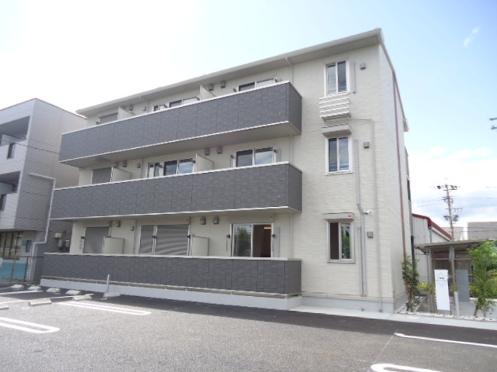 六軒屋シティパレスの外観