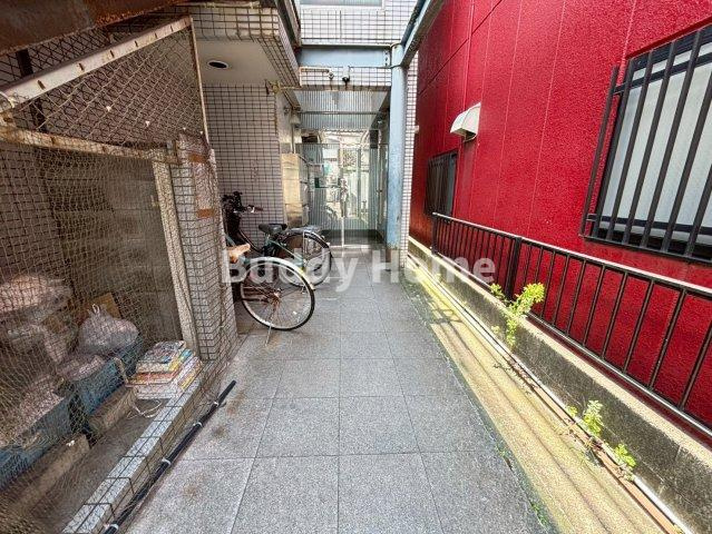 NYK針中野のエントランス